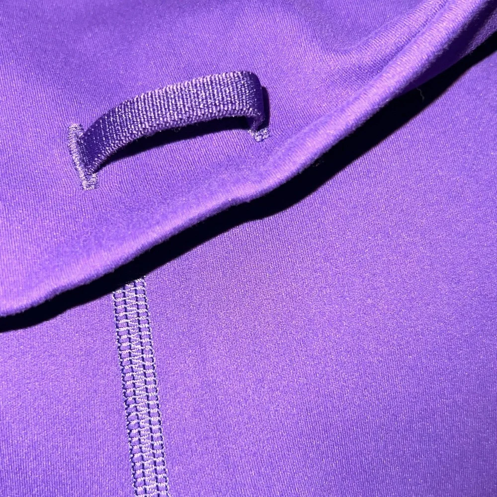 Lululemon  Purple Bike Shorts square size dot - Picture 5 of 6